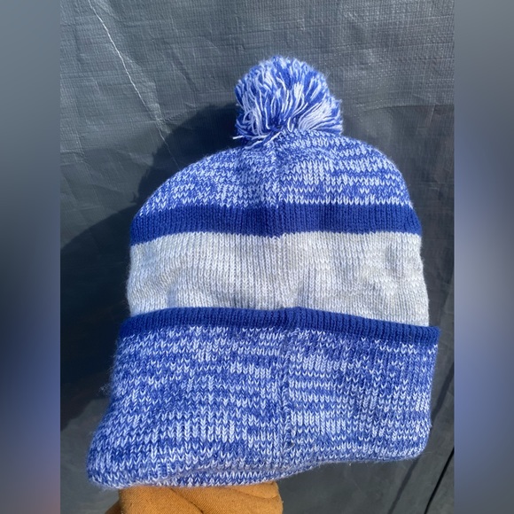 NY giants hat - Picture 2 of 2